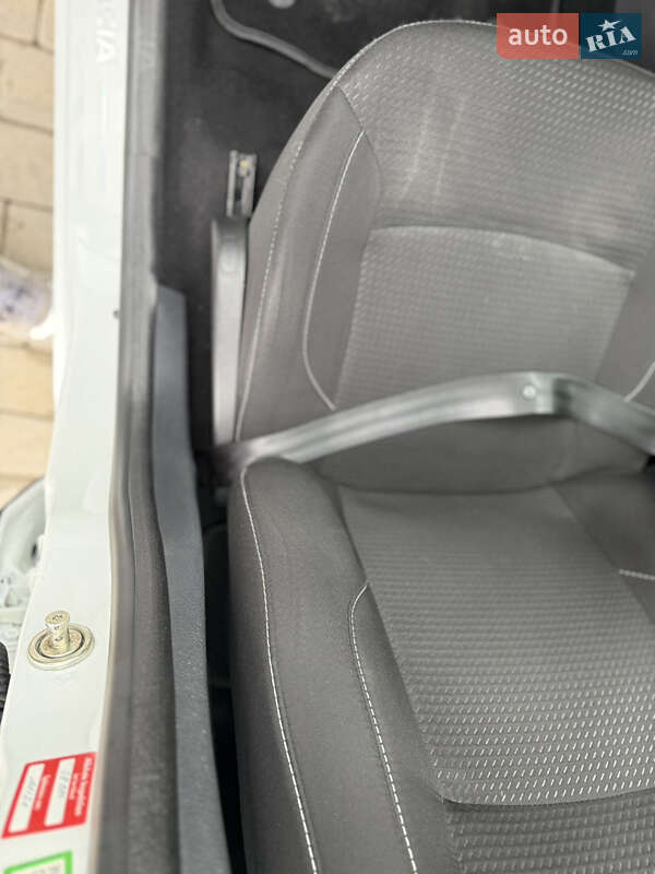 Минивэн Dacia Lodgy 2017 в Львове