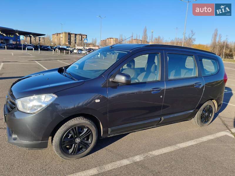 Мінівен Dacia Lodgy 2012 в Сумах
