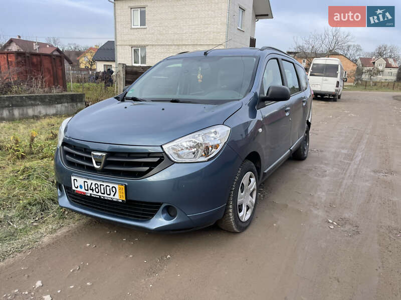 Dacia Lodgy 2013