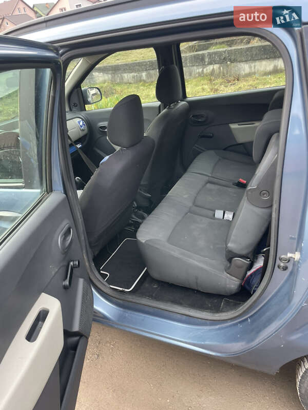 Мінівен Dacia Lodgy 2013 в Львові фото 18 Мінівен Dacia Lodgy 2013 в Львові