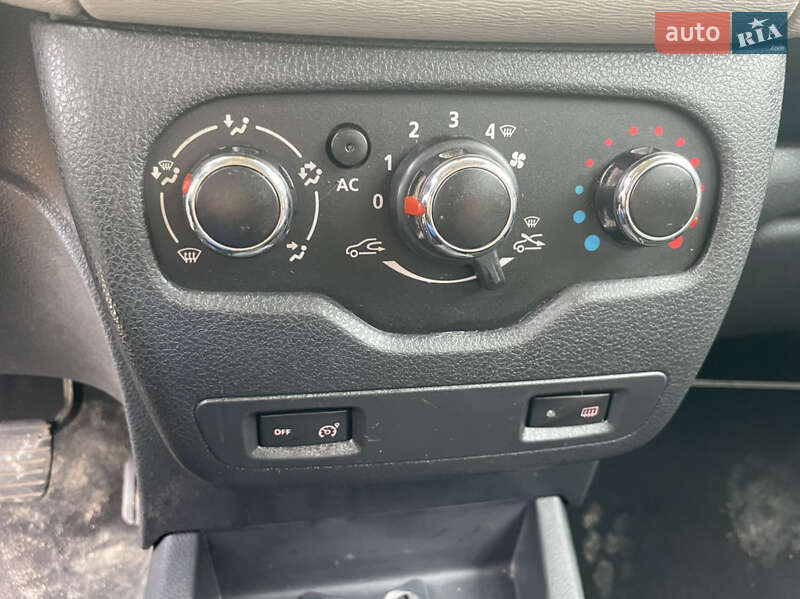 Мінівен Dacia Lodgy 2013 в Львові фото 22 Мінівен Dacia Lodgy 2013 в Львові