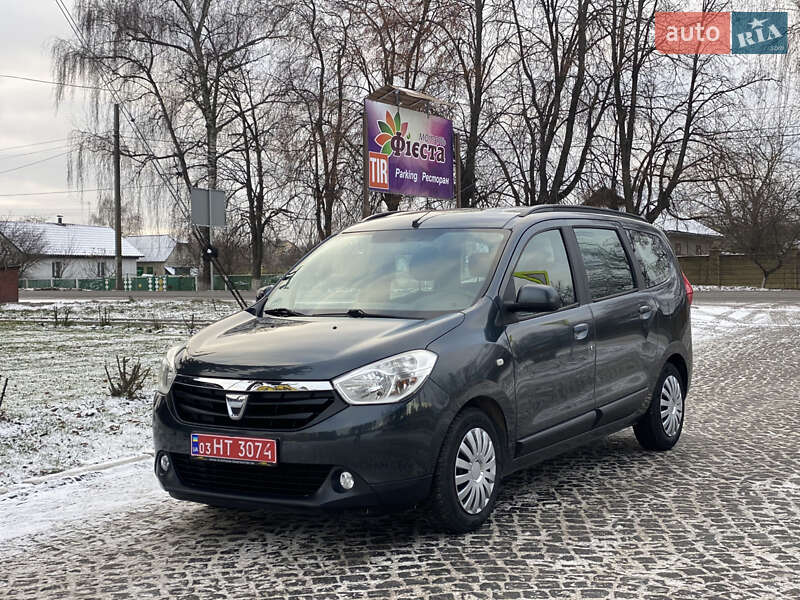 Мінівен Dacia Lodgy 2013 в Старокостянтинові