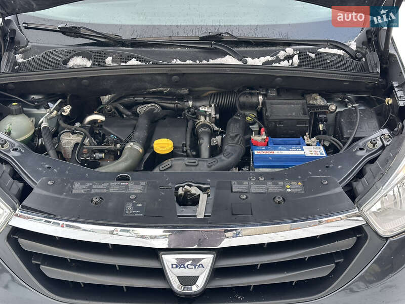 Минивэн Dacia Lodgy 2014 в Дубно фото 31 Минивэн Dacia Lodgy 2014 в Дубно