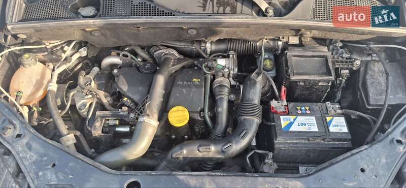 Мінівен Dacia Lodgy 2012 в Ладижині