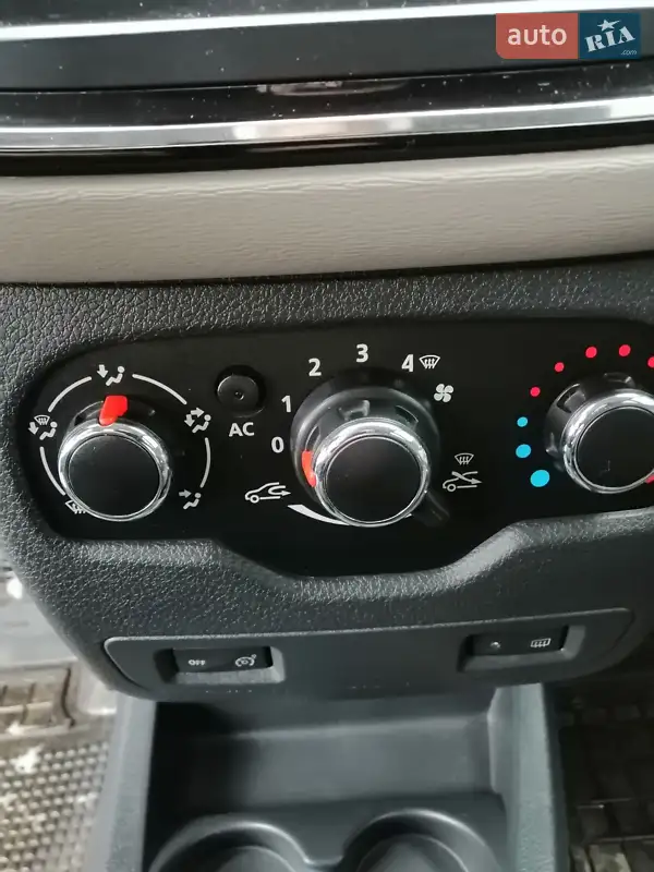 Dacia Lodgy 2013 VIN UU1JSDA0548331632 фото оголошення 17 з 46