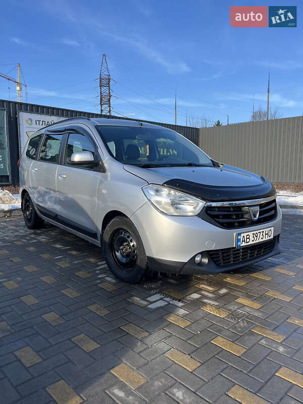 Dacia Lodgy 2012