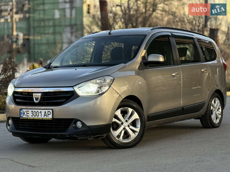 Dacia Lodgy 2013