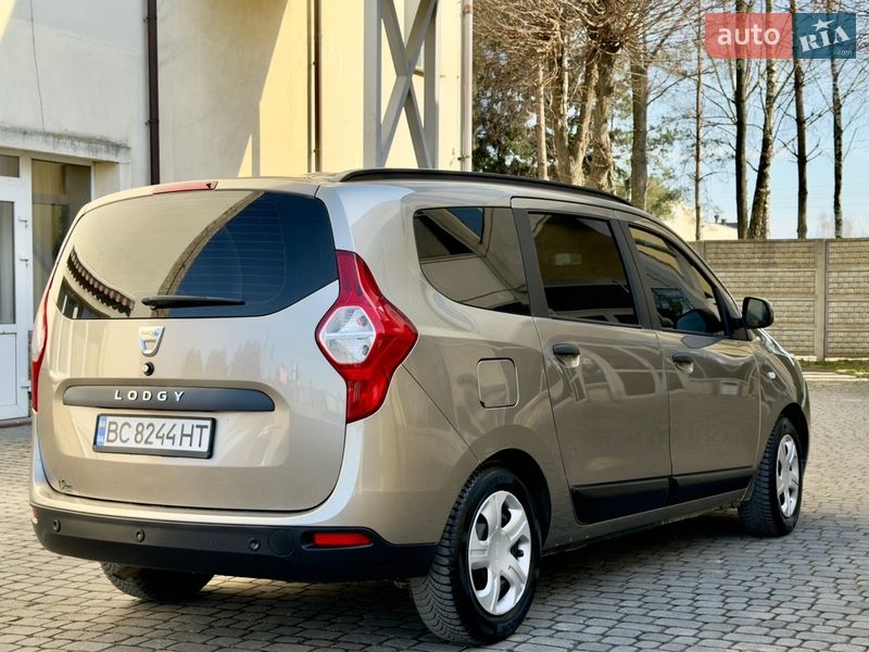 Dacia Lodgy 2012