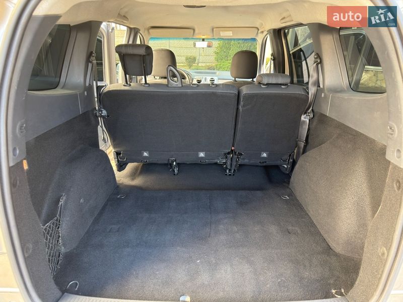 Минивэн Dacia Lodgy 2012 в Львове