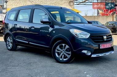 Минивэн Dacia Lodgy 2015 в Луцке