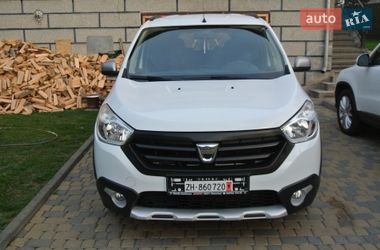 Мінівен Dacia Lodgy 2016 в Чернівцях