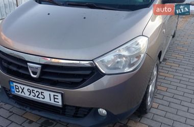 Мінівен Dacia Lodgy 2012 в Кам'янець-Подільському