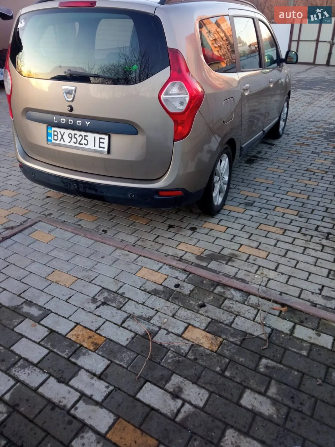 2012 Dacia Lodgy - мініатюра 2