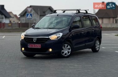 Мінівен Dacia Lodgy 2013 в Луцьку