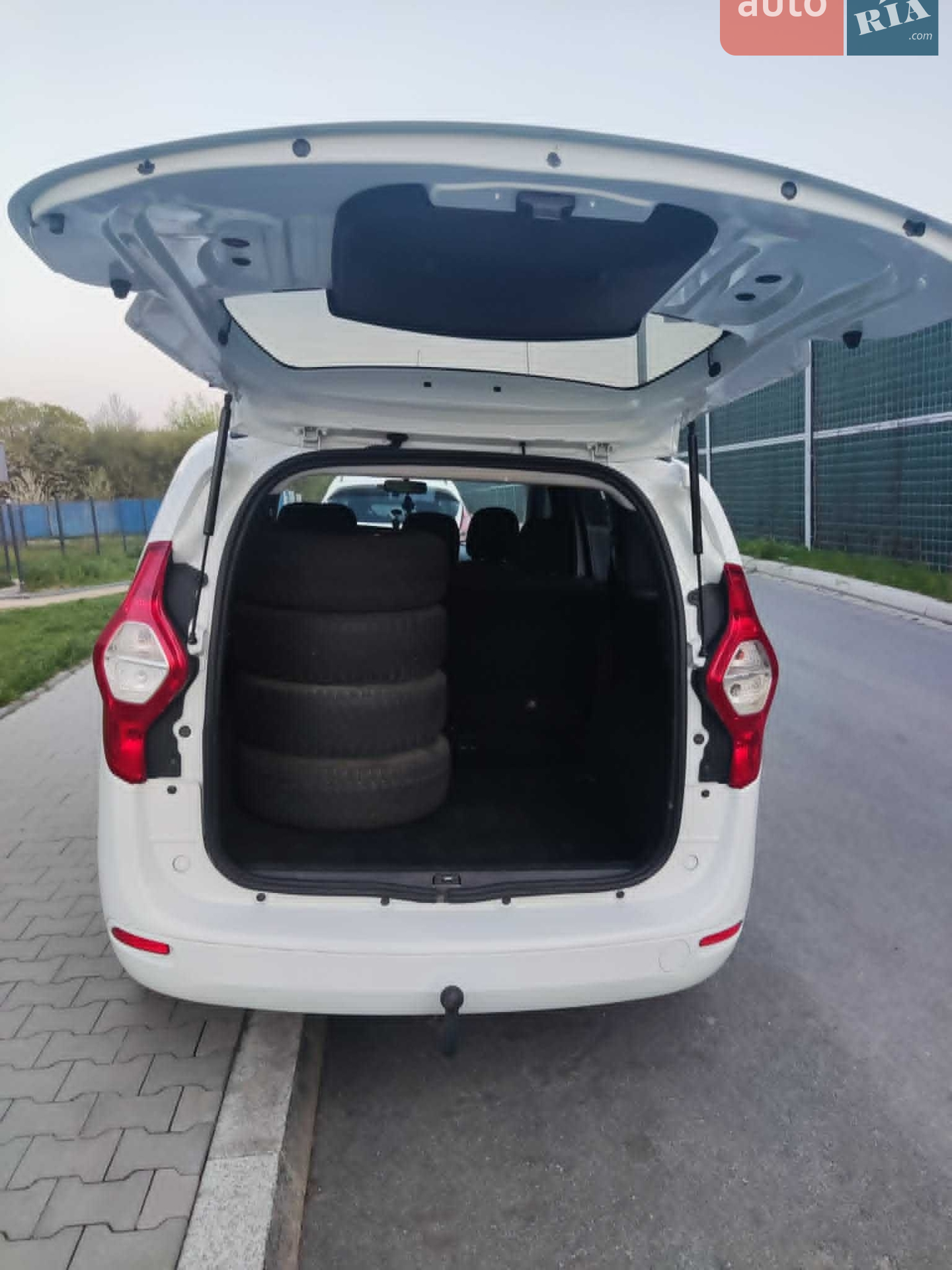 2012 Dacia Lodgy - мініатюра 4