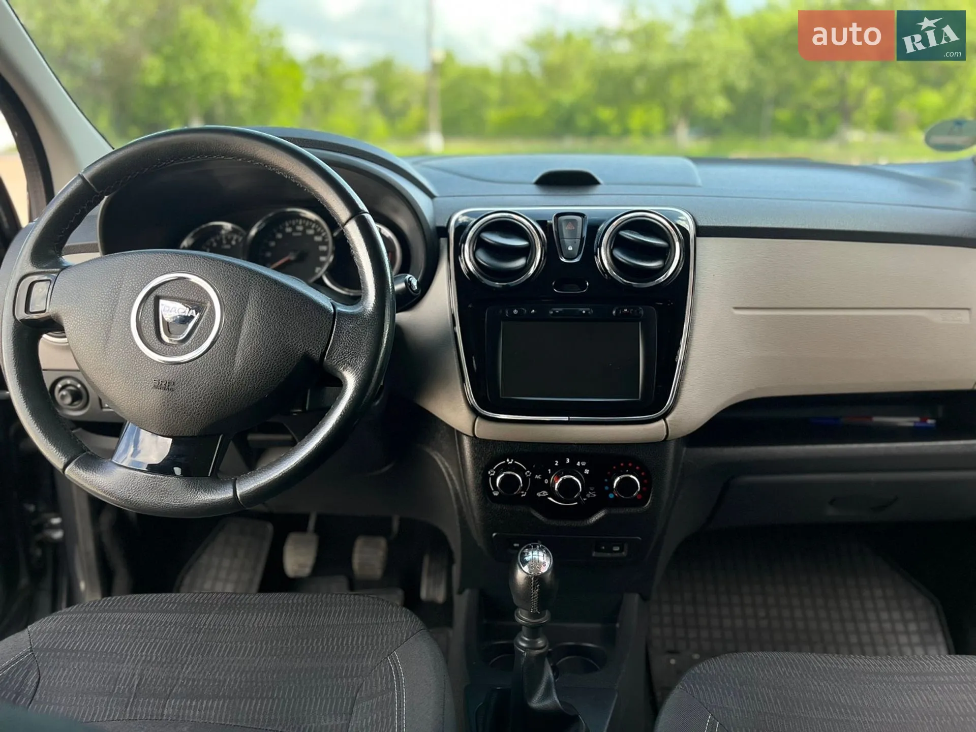 2012 Dacia Lodgy - мініатюра 19