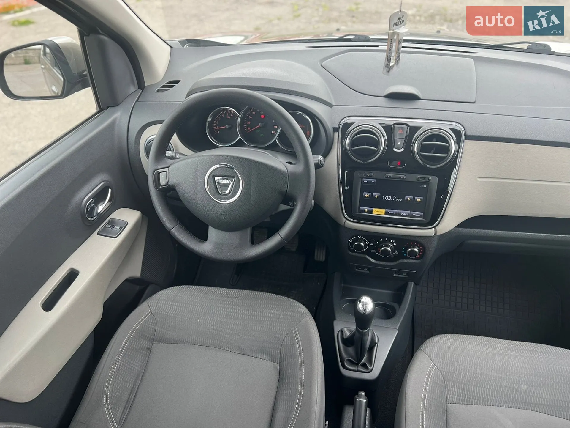 2012 Dacia Lodgy - мініатюра 11