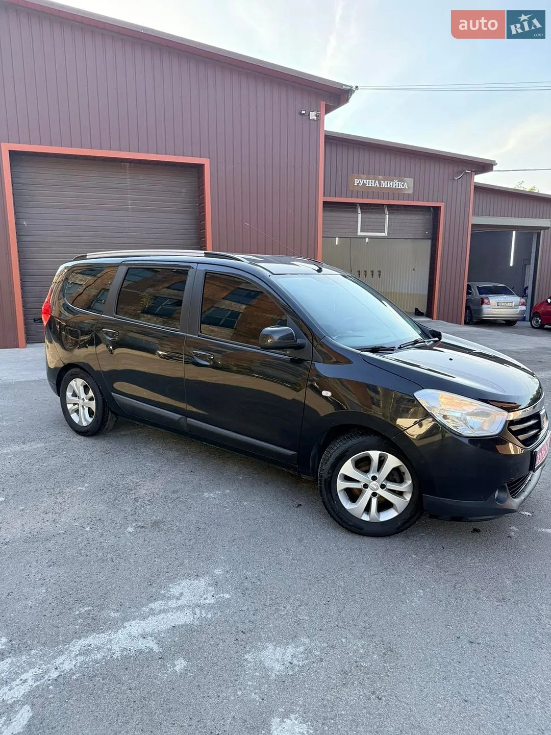 2013 Dacia Lodgy - мініатюра 2