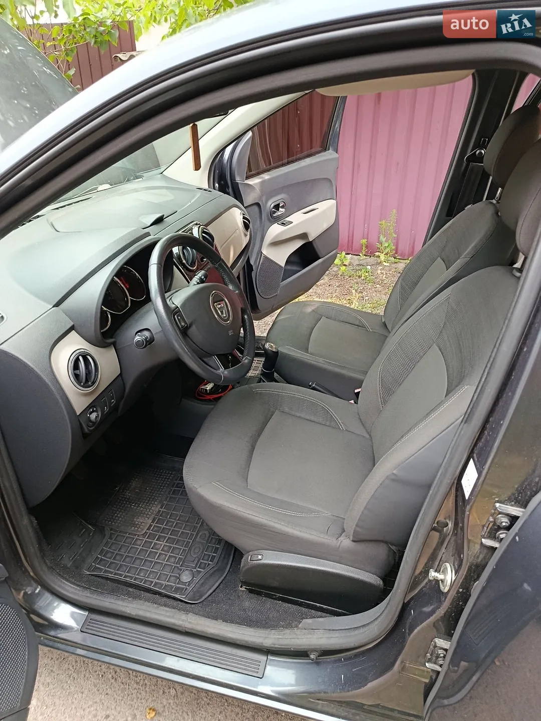 2013 Dacia Lodgy - мініатюра 9