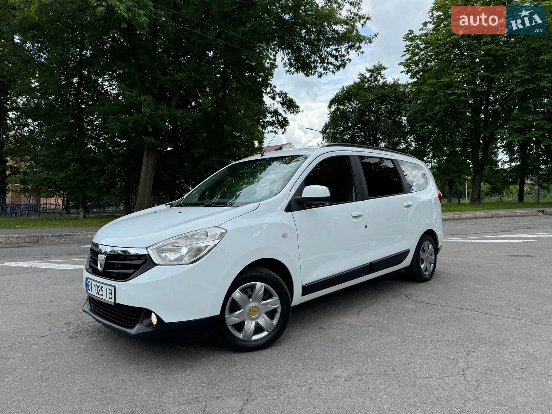 2015 Dacia Lodgy - мініатюра 7