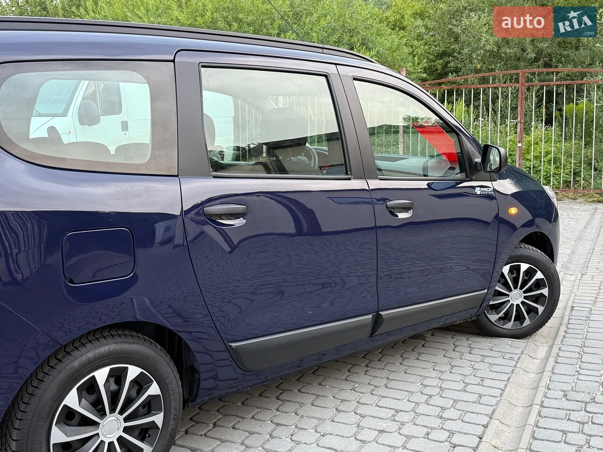2016 Dacia Lodgy - мініатюра 35