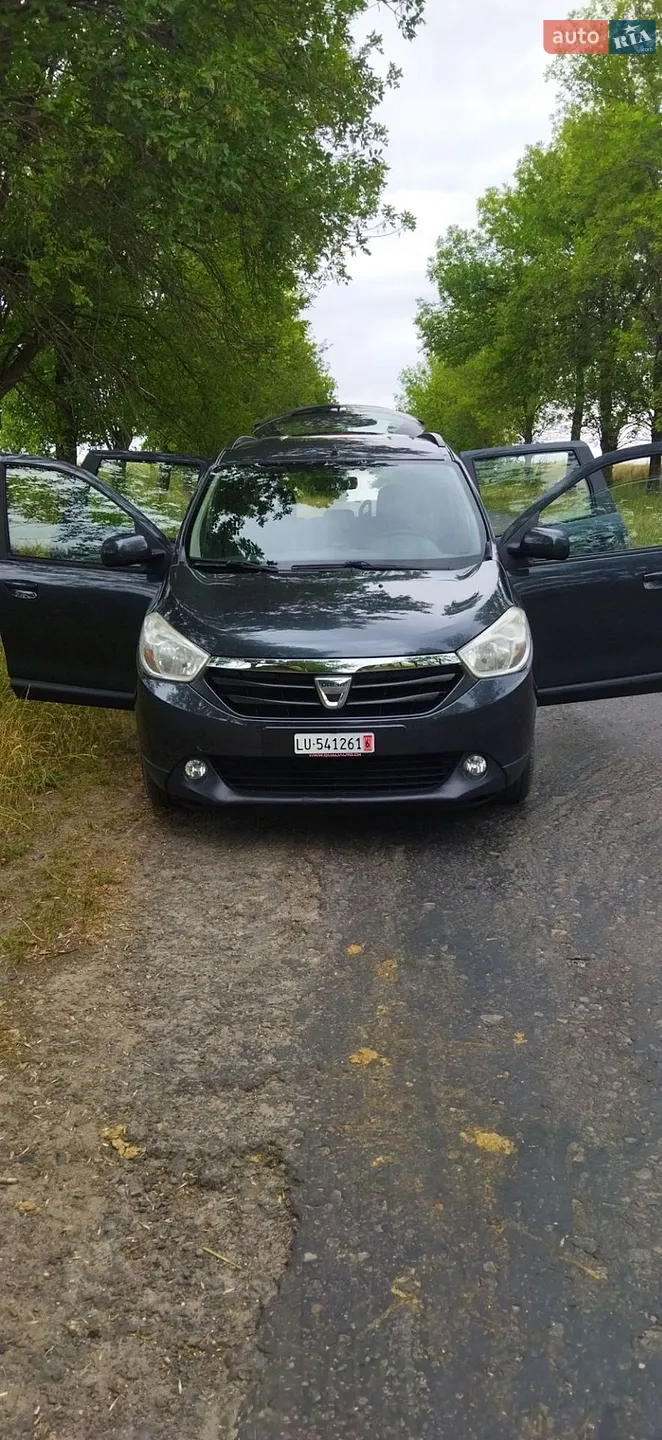 2012 Dacia Lodgy - фото 1