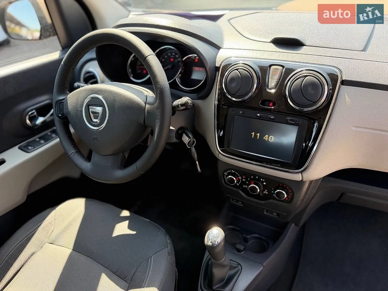 2013 Dacia Lodgy - мініатюра 15