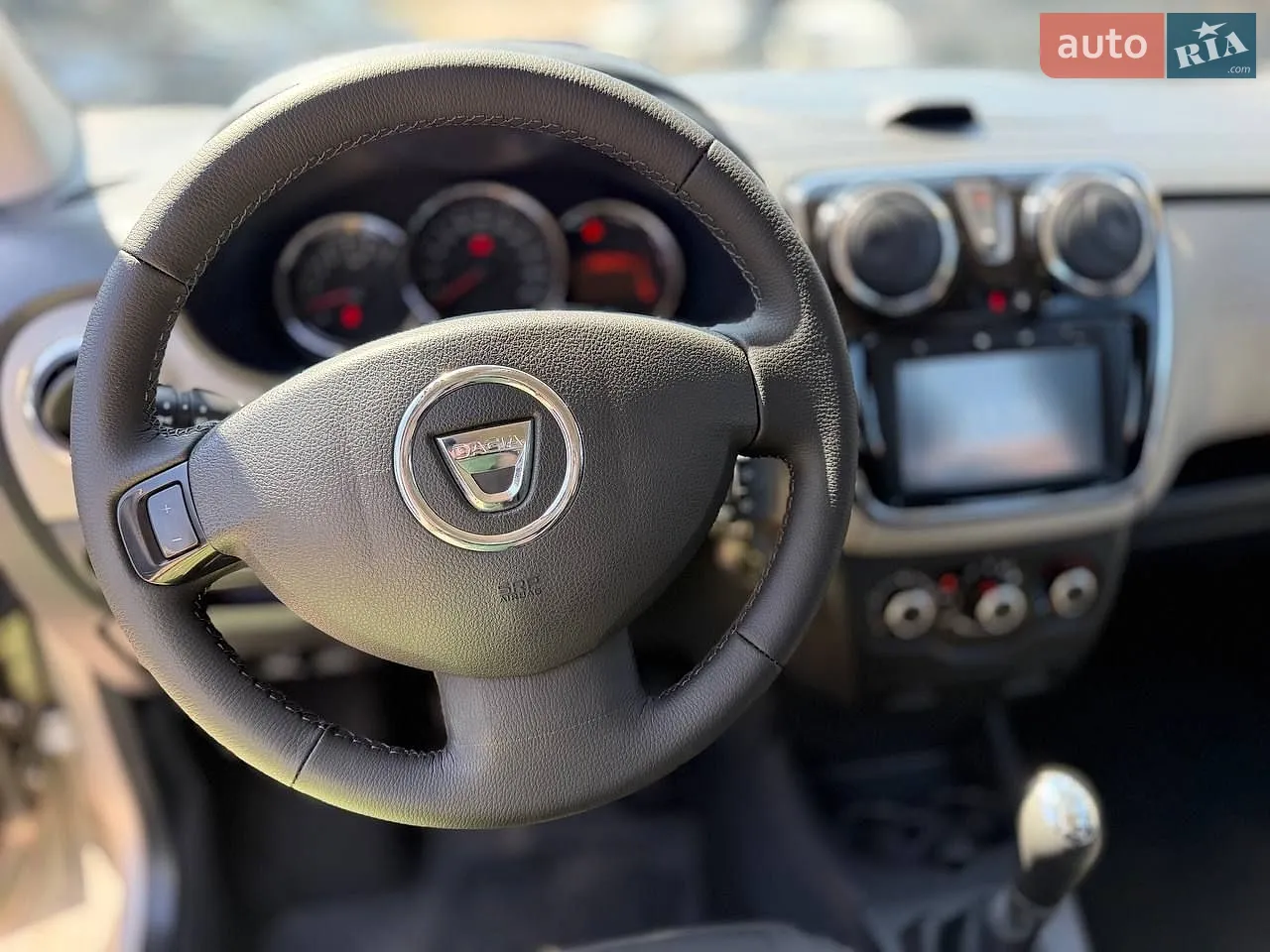2013 Dacia Lodgy - мініатюра 11