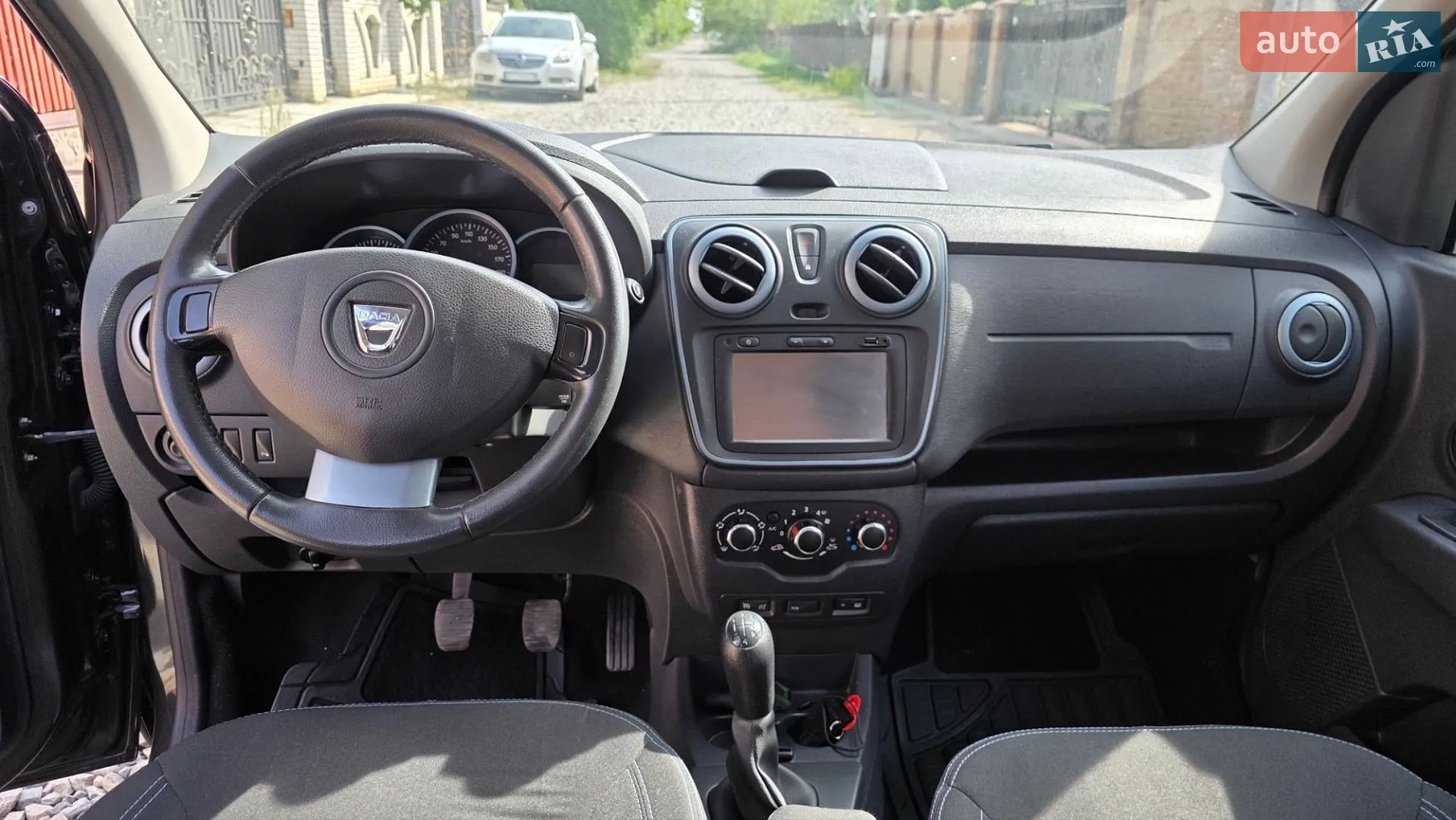 2016 Dacia Lodgy - мініатюра 37