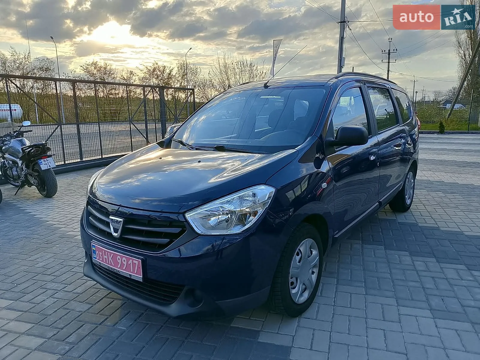 2012 Dacia Lodgy - фото 1