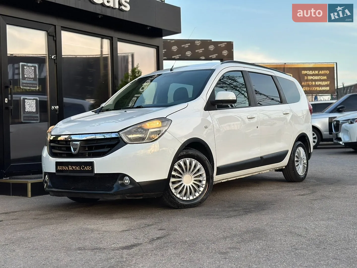 2015 Dacia Lodgy - фото 1