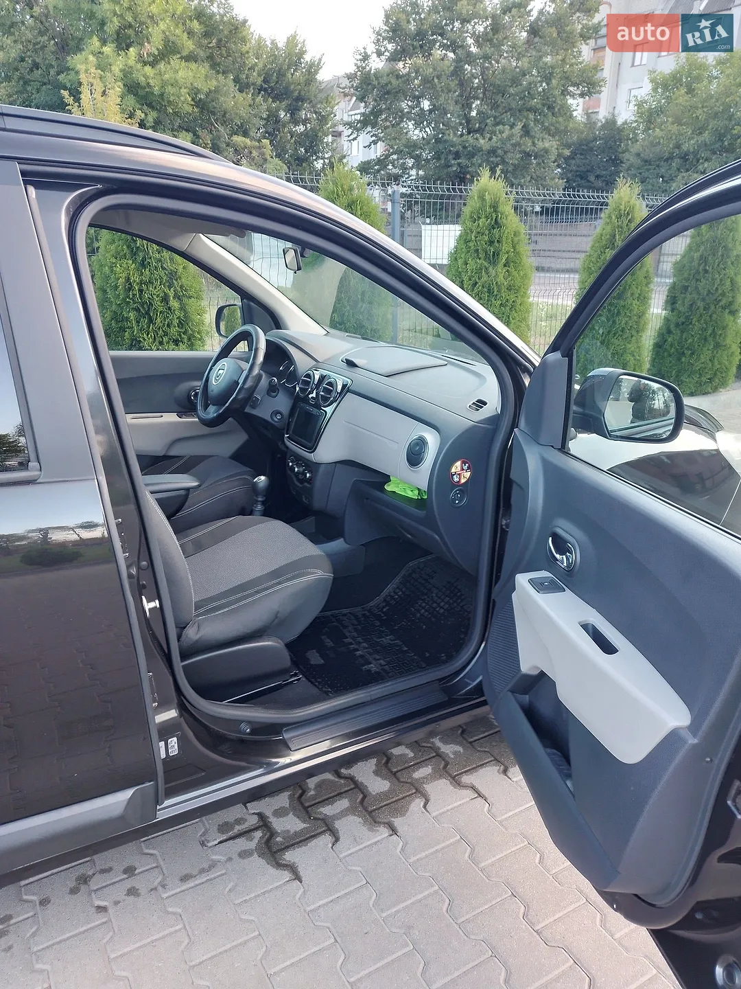 2013 Dacia Lodgy - мініатюра 15