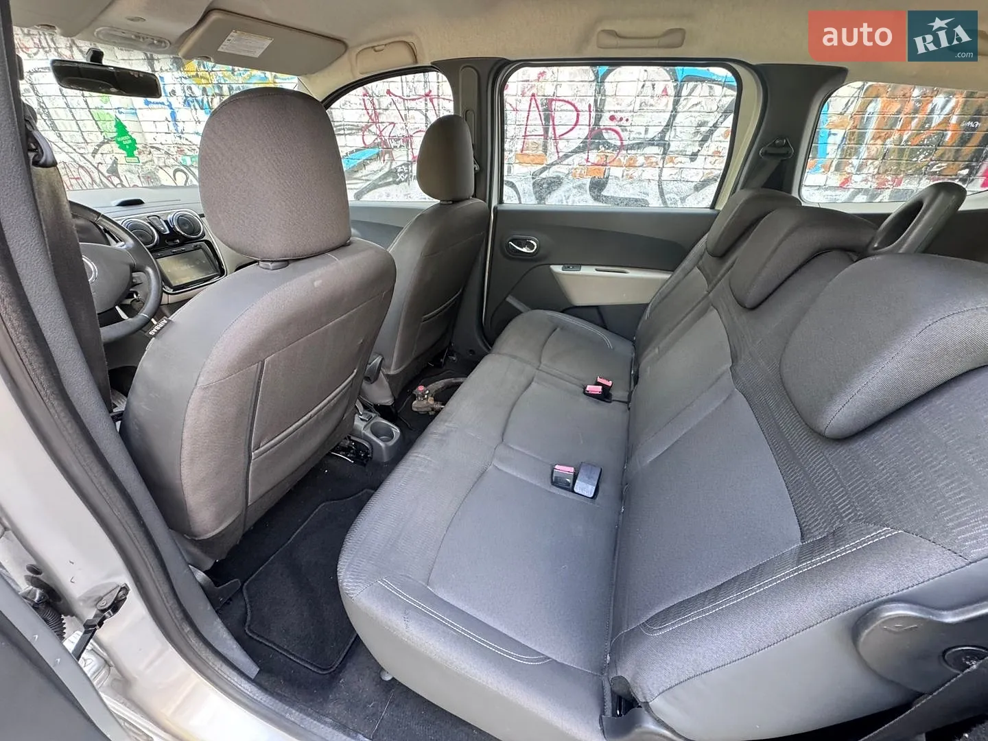 2012 Dacia Lodgy - мініатюра 22