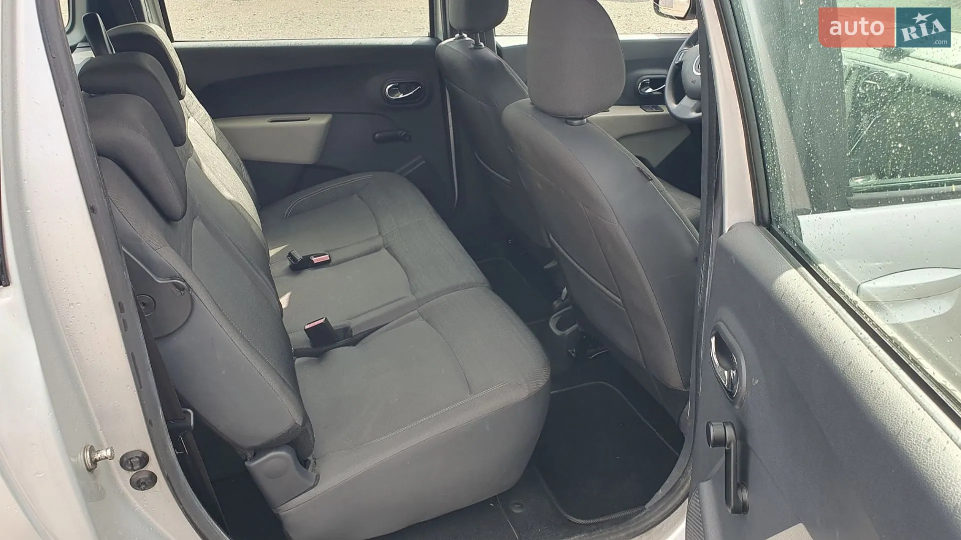 2012 Dacia Lodgy - мініатюра 17