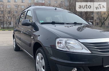 Універсал Dacia Logan MCV 2011 в 