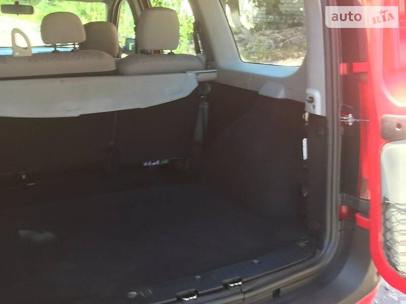 Універсал Dacia Logan MCV 2008 в Дніпрі