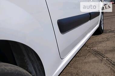 Універсал Dacia Logan MCV 2011 в 