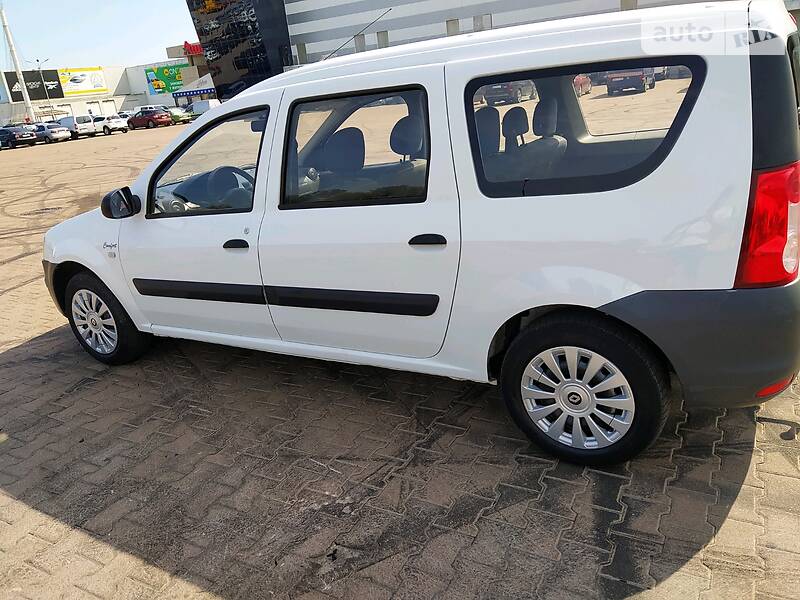 Універсал Dacia Logan MCV 2011 в Житомирі