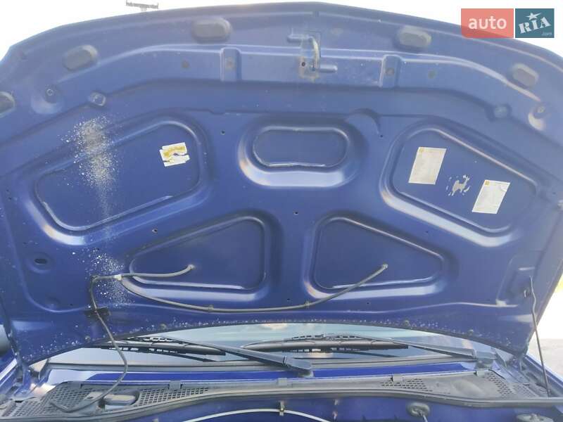 Универсал Dacia Logan MCV 2009 в Глухове