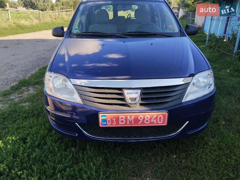 Универсал Dacia Logan MCV 2009 в Глухове