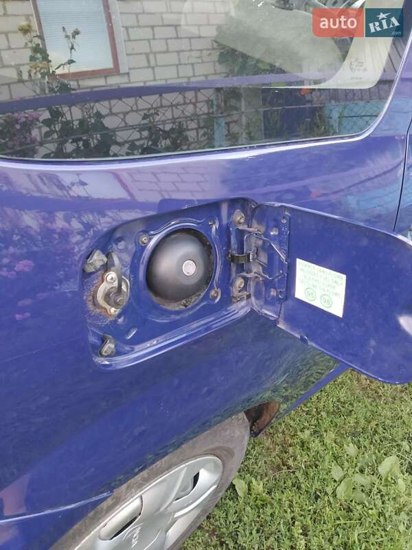 Универсал Dacia Logan MCV 2009 в Глухове