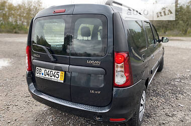 Универсал Dacia Logan MCV 2009 в 