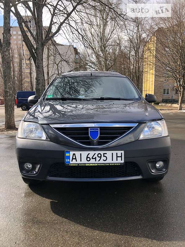 Универсал Dacia Logan MCV 2007 в Киеве