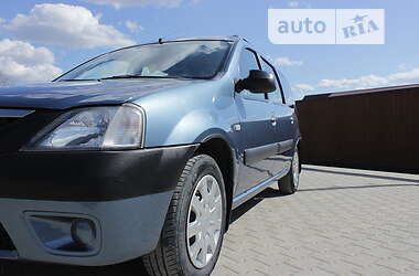 Минивэн Dacia Logan MCV 2008 в 