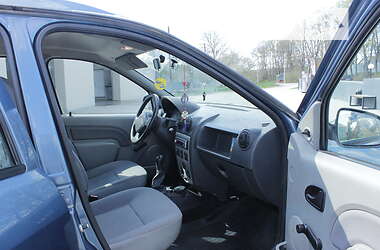 Минивэн Dacia Logan MCV 2008 в 