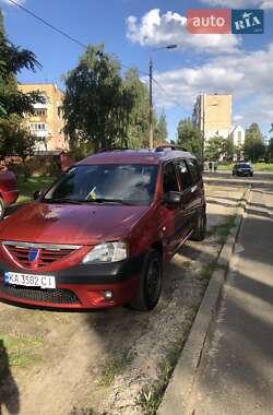 Универсал Dacia Logan MCV 2007 в Киеве