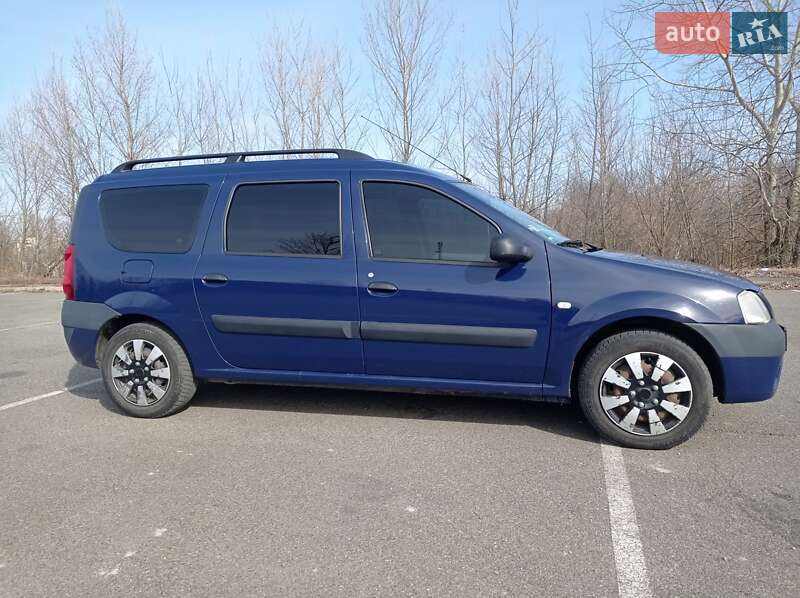 Универсал Dacia Logan MCV 2007 в Бахмаче