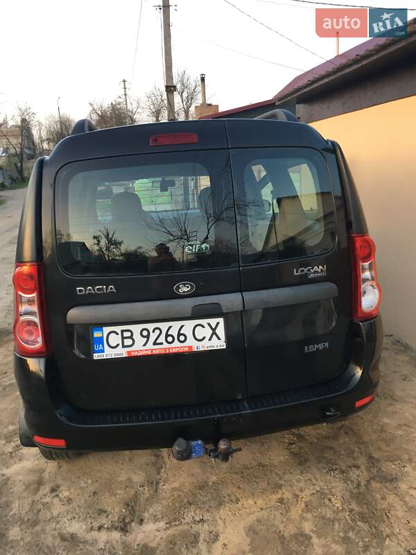 Універсал Dacia Logan MCV 2010 в Чернігові