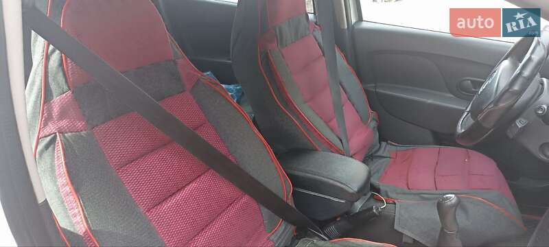 Универсал Dacia Logan MCV 2016 в Сумах