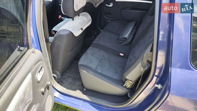 Универсал Dacia Logan MCV 2009 в Тернополе